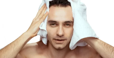 Saçlar Neden Duşta Daha Fazla Dökülür?